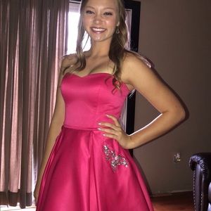 Meet your Posher, Sarah